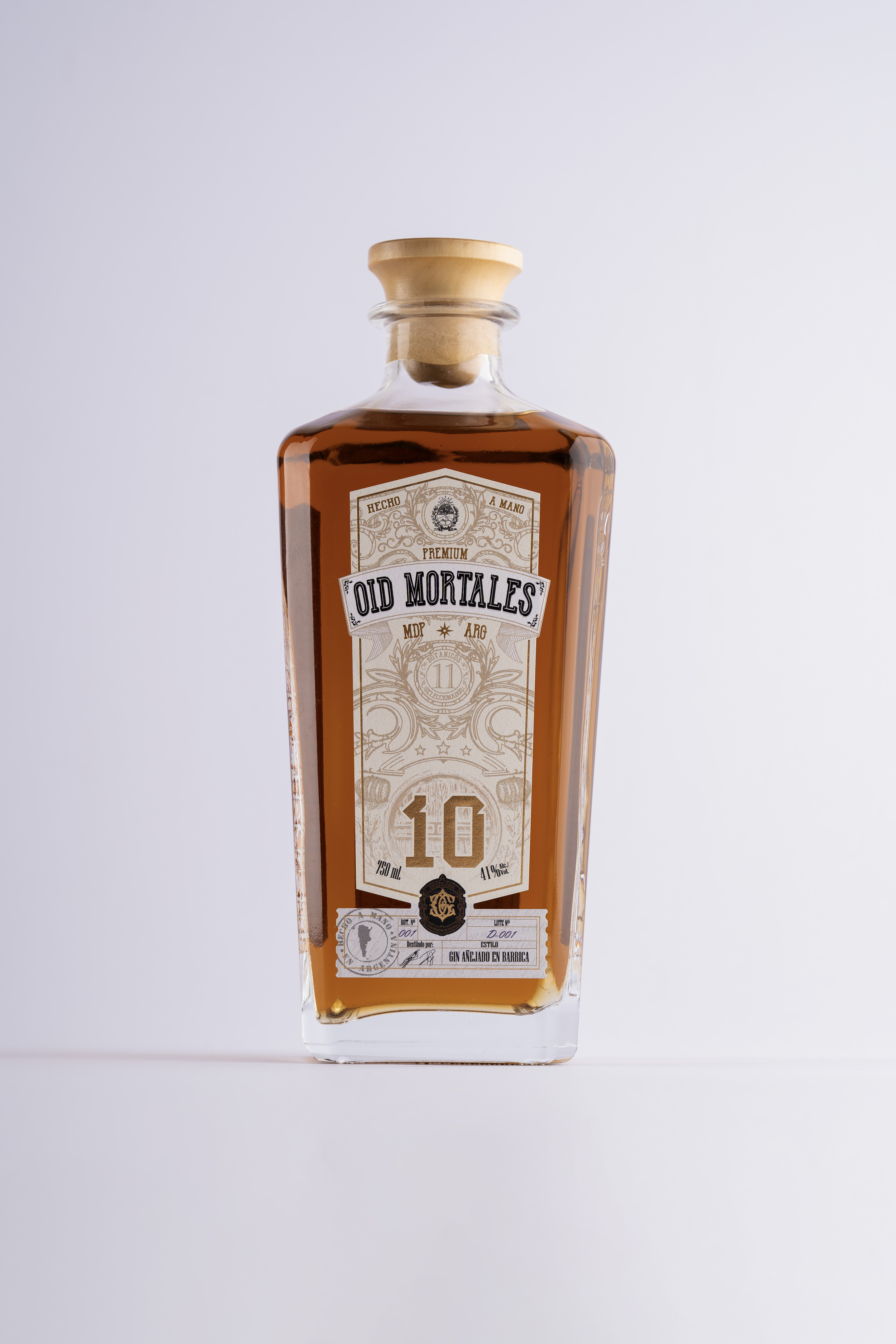 Gin "10" Añejo en Barrica 41% - foto 1